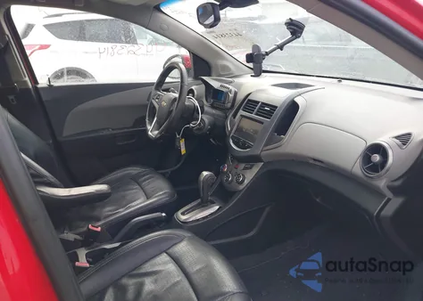 2013 Chevrolet Sonic Ltz Auto z USA, uszkodzony, nr VIN 1G1JE5SH3D4102518